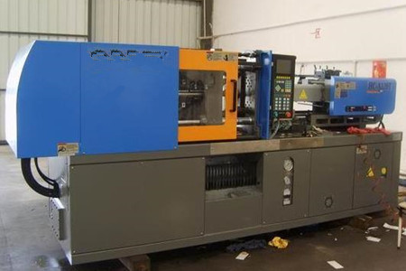 果筐注塑機(jī)廠家如何選擇比較好？需重視這些因素！