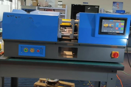 微型注塑機的價格范圍，幾萬元到數(shù)十萬元！