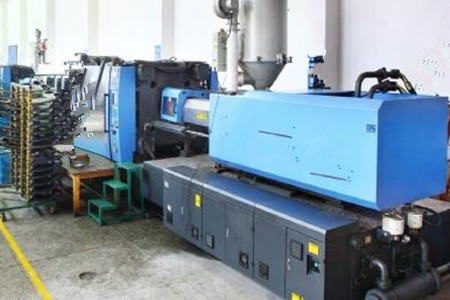 注塑機模具制作和更換步驟，讓設備更好運行