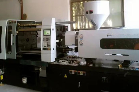 二手注塑機(jī)與新機(jī)的差別，如何分辨二手機(jī)好壞？