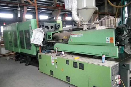 PET瓶胚快速注塑機(jī)的選擇要點，由廠家為您解惑！